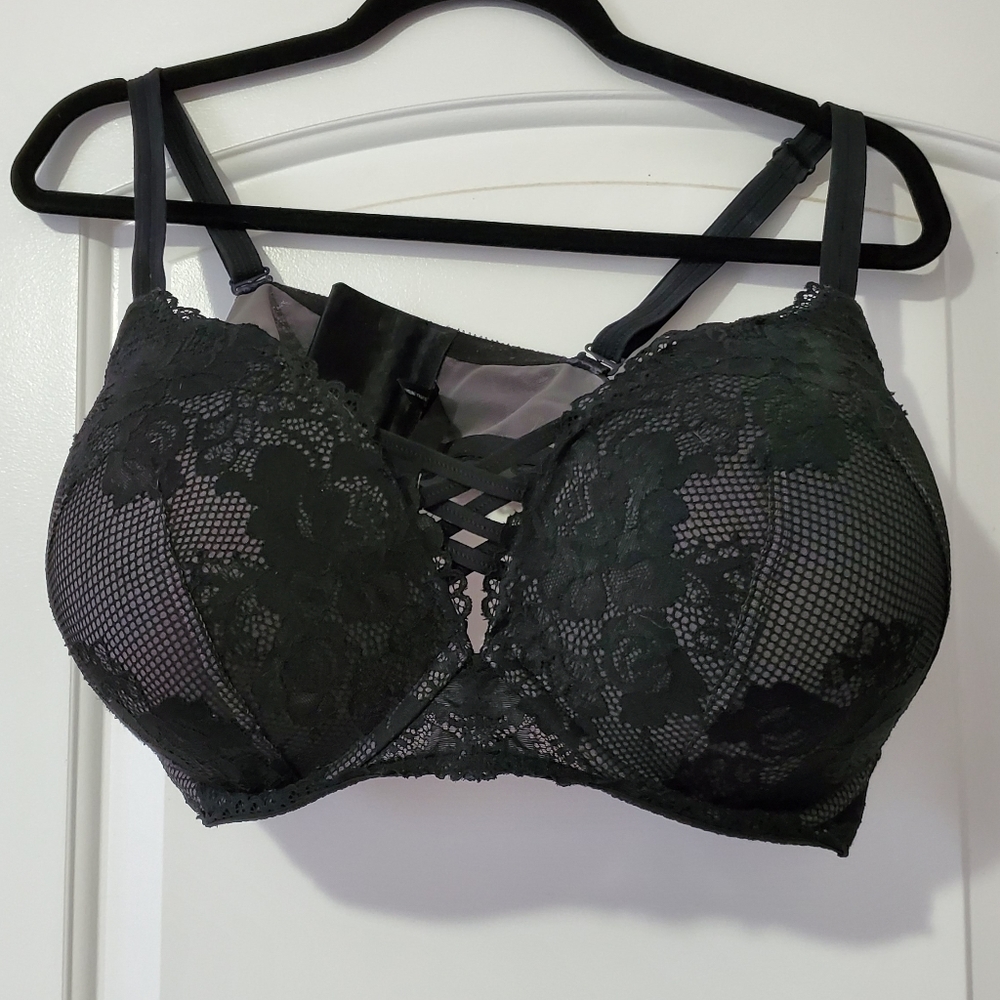 Torrid plunge push up bra